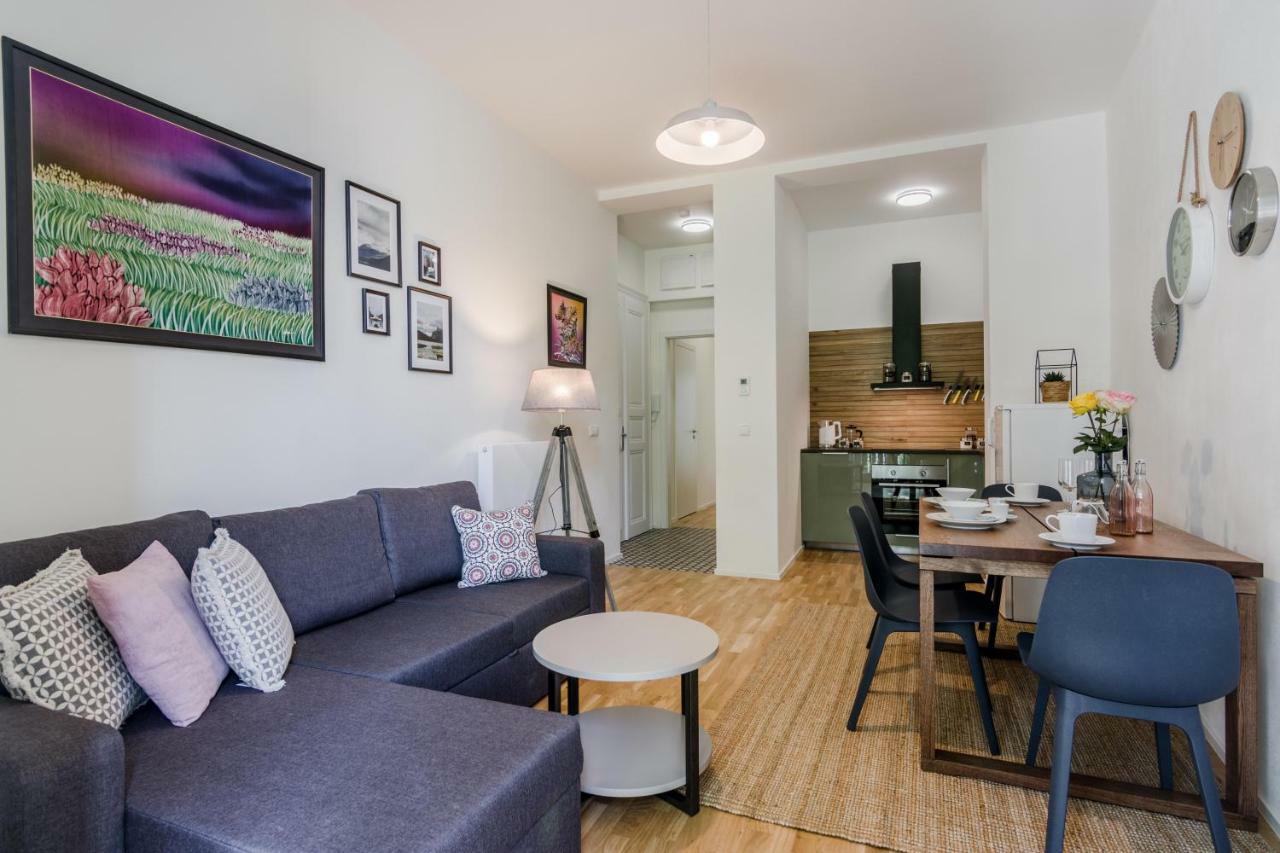 Zizkov Apt Prague By Michal&Friends מראה חיצוני תמונה