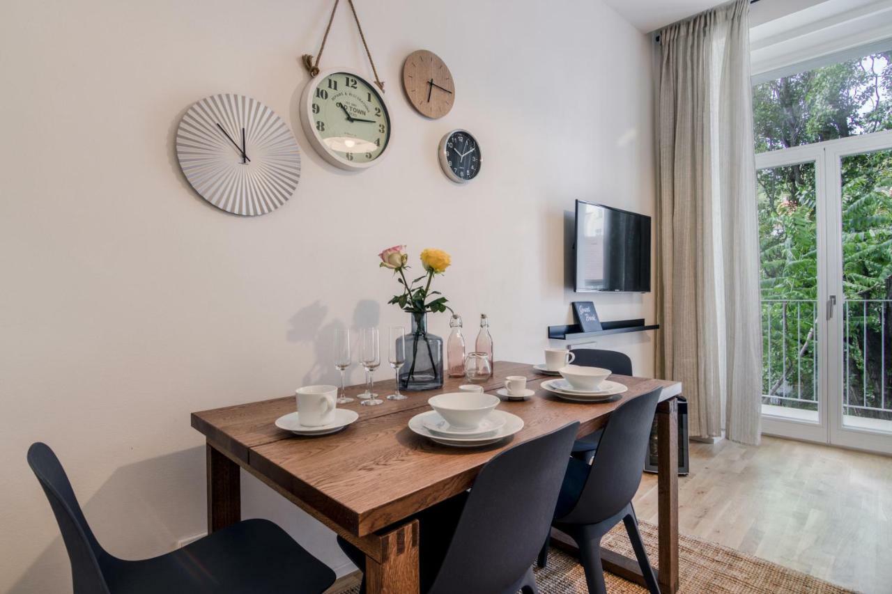 Zizkov Apt Prague By Michal&Friends מראה חיצוני תמונה