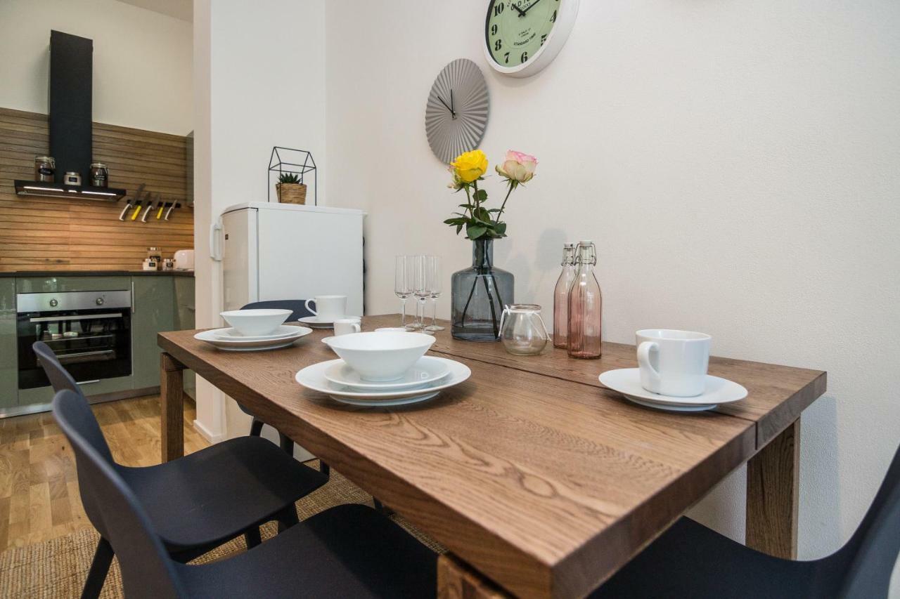 Zizkov Apt Prague By Michal&Friends מראה חיצוני תמונה